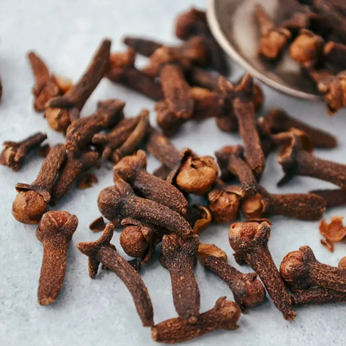 Clove Suppliers in Delhi